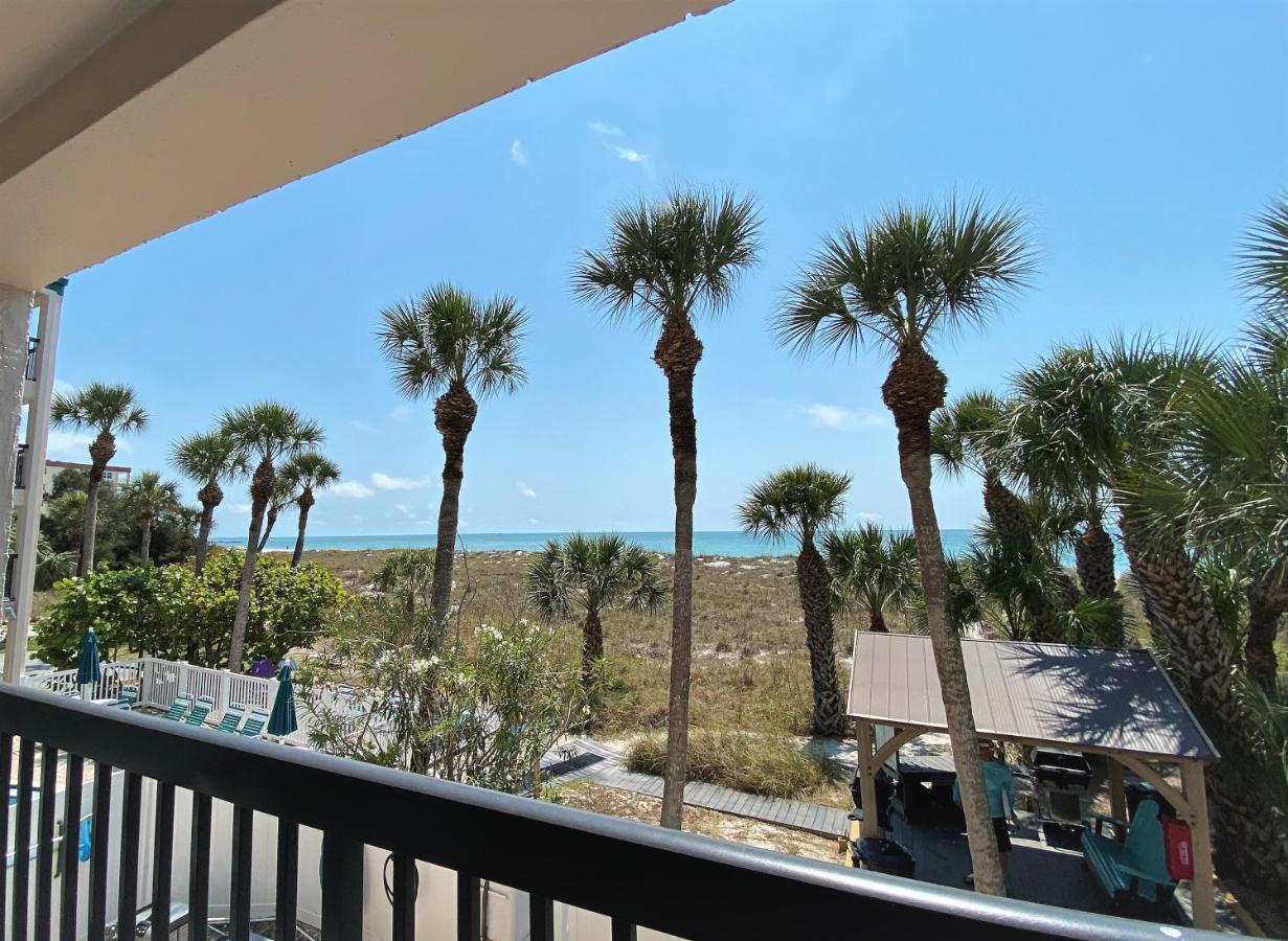 All Seasons Vacation Resort By Liberte Madeira Beach Eksteriør bilde