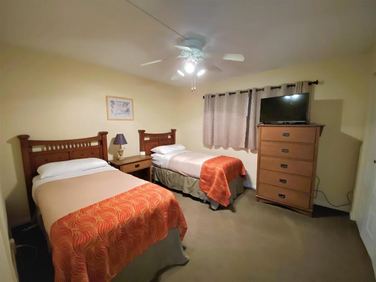 All Seasons Vacation Resort By Liberte Madeira Beach Eksteriør bilde