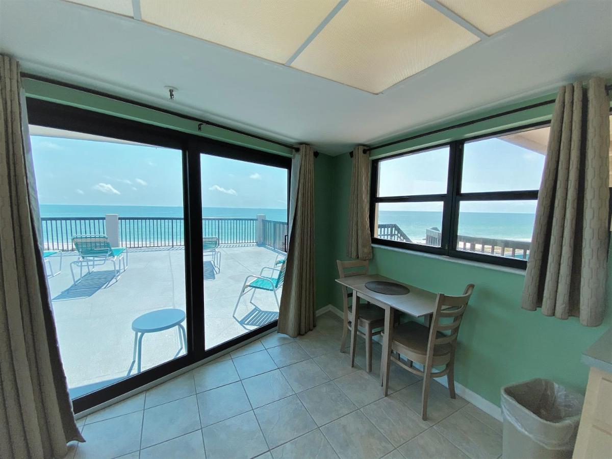 All Seasons Vacation Resort By Liberte Madeira Beach Eksteriør bilde