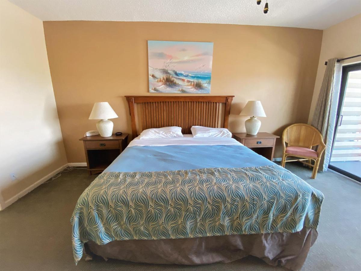 All Seasons Vacation Resort By Liberte Madeira Beach Eksteriør bilde