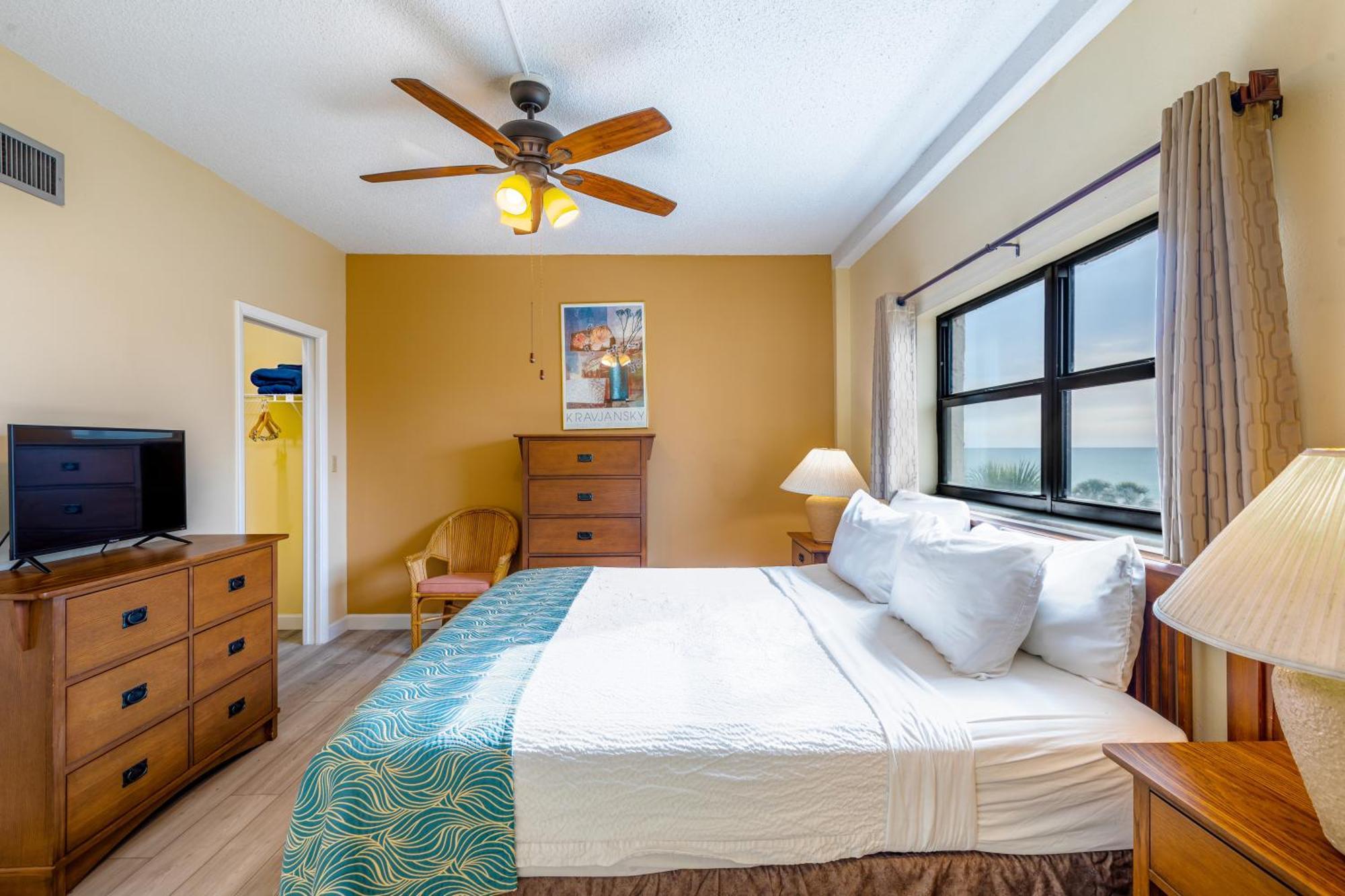 All Seasons Vacation Resort By Liberte Madeira Beach Eksteriør bilde